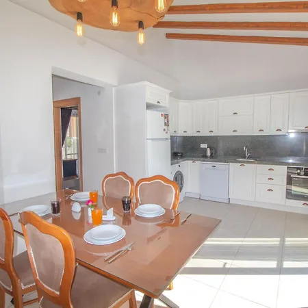 Likya Garnet 2+1 Villa, Oezel Havuzlu, Βίλα